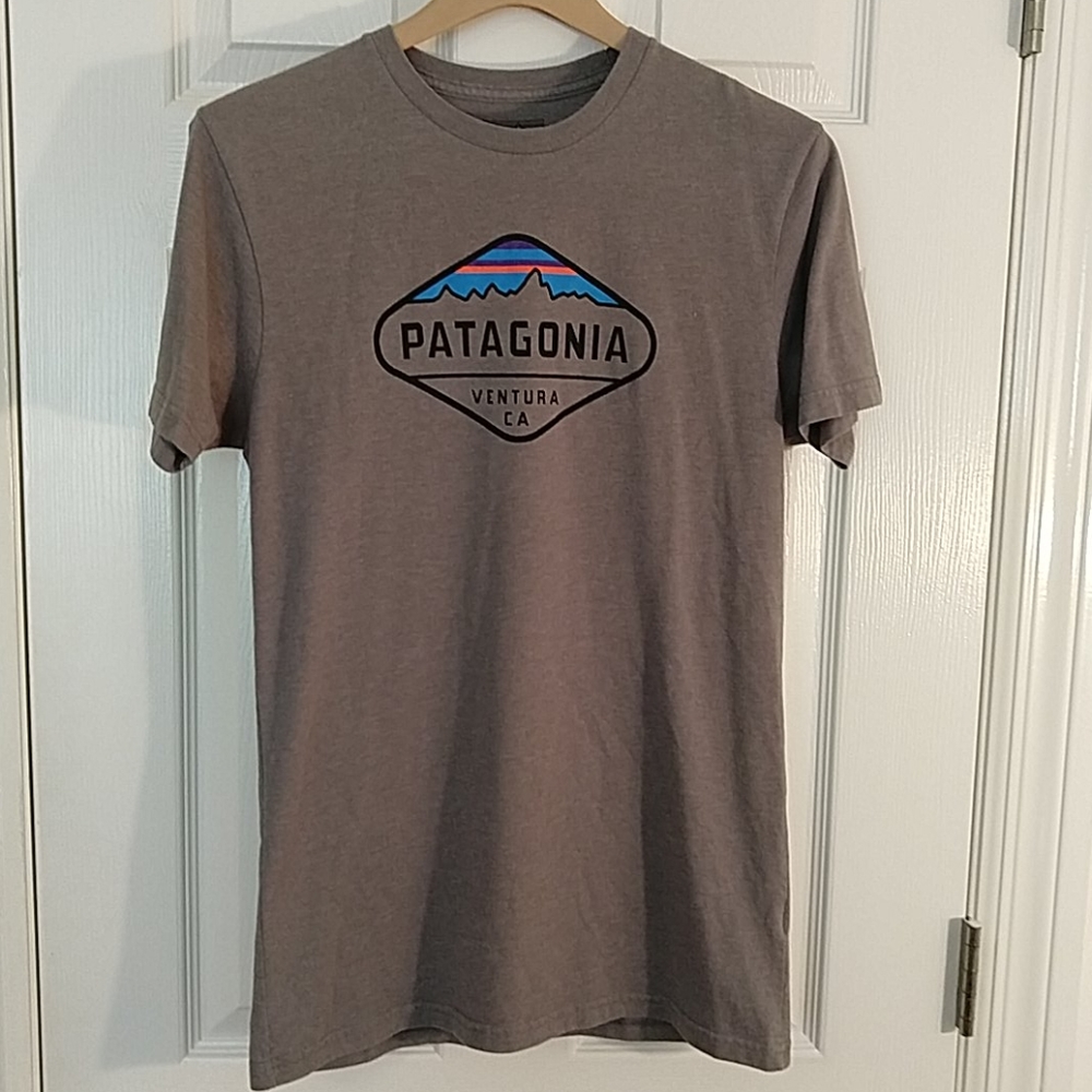 Patagonia Slim Fit T-shirt Sz. S